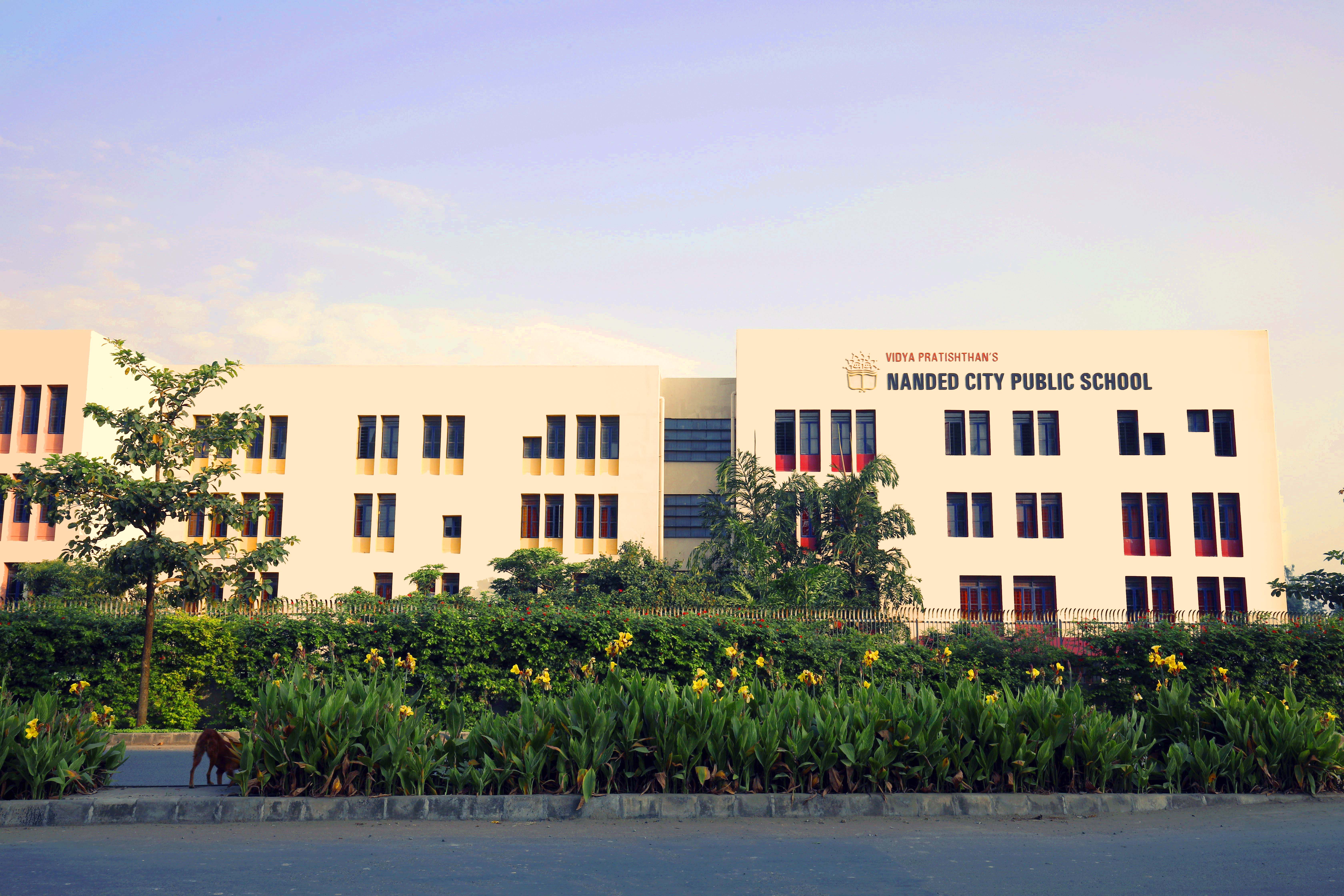 Institutional Projects in Nanded City